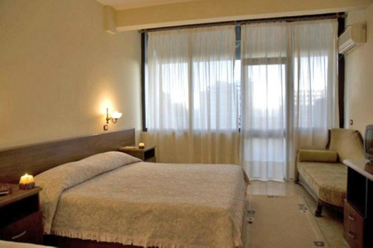 Akropoli Hotel Kryemëdhej エクステリア 写真